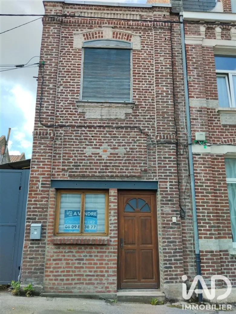 Maison 2 pièces 44 m² · à Cambrai · 43,8 m² · 69 500 €