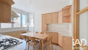 Apartment in Bourg-en-Bresse (01000)