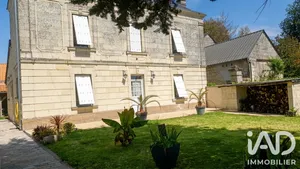 Maison à Saint-Just-sur-Dive (49260)