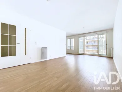 Appartement à Saint-Cyr-l'École (78210)