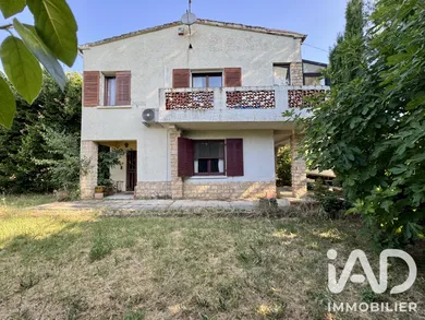 Maison traditionnelle à Arpaillargues-et-Aureillac (30700)