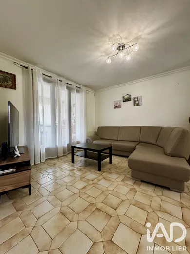 Traditional house in Tremblay-en-France (93290)