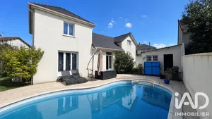 Maison traditionnelle à Morangis (91420)