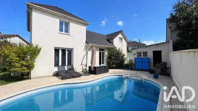 Maison traditionnelle à Morangis (91420)