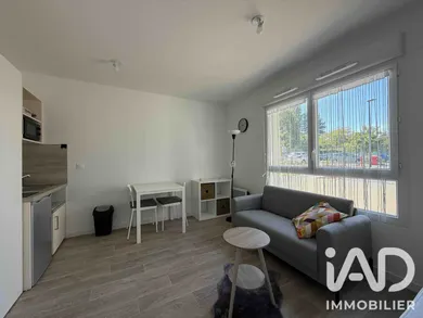 Studio à Joué-lès-Tours (37300)