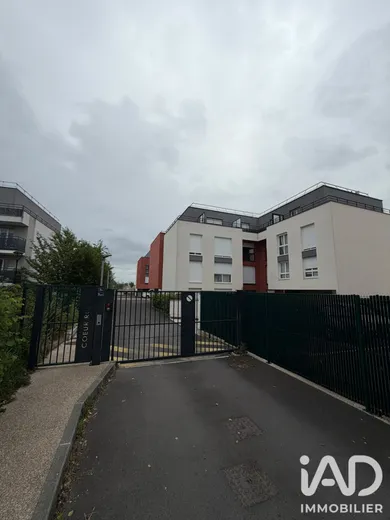 Parking à Pontault-Combault (77340)