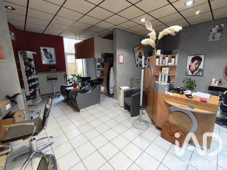Esthétique, Coiffure​ à Arnay-le-Duc (21230) · 70 m² · 35 000 €