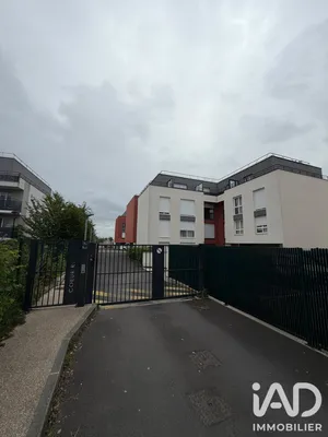 Parking à Pontault-Combault (77340)