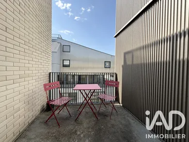 Appartement à Bordeaux (33300)
