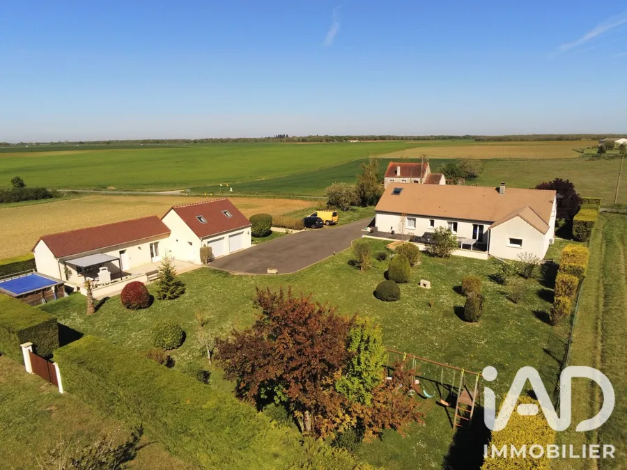 Maison traditionnelle à Château-Landon (77570) photo 2