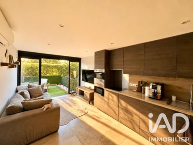 Appartement à Mandelieu-la-Napoule (06210)