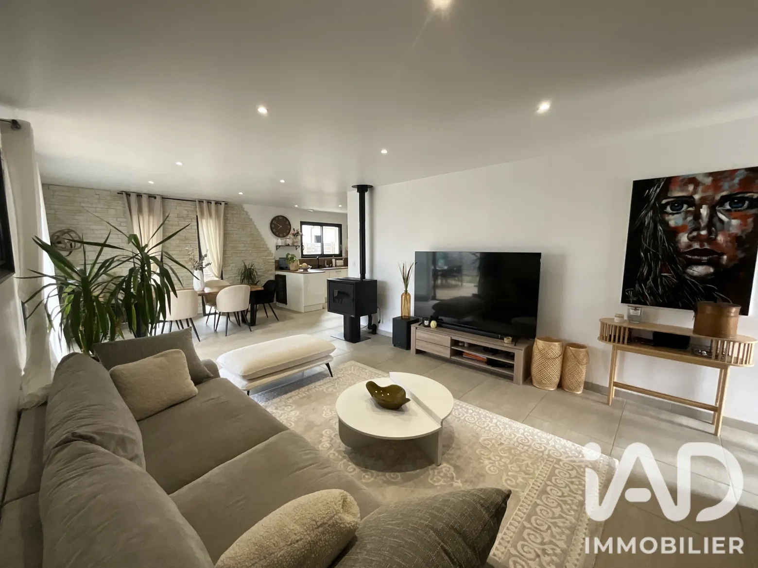 Vente maison à Fontaine-le-Comte (86240) : maison traditionnelle 5 pièces 100 m² - 2104174 — 2