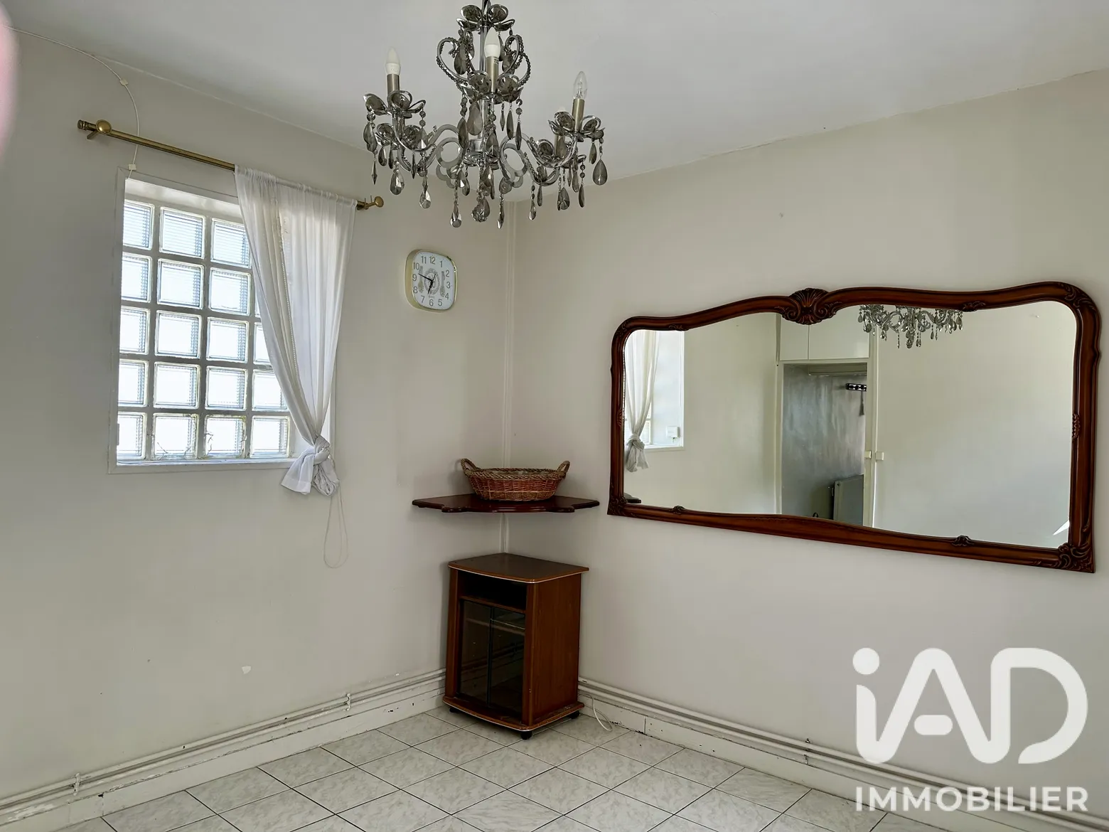 Vente appartement à Bois-Colombes (92270) : appartement 3 pièces 40 m² - 2092494 — 2