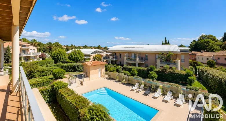 Appartement 4 pièces 112 m² · à Golfe-Juan · 112 m² · 949 000 €
