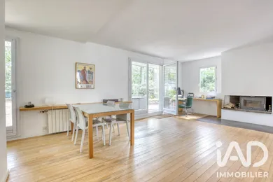 Maison à Verneuil-sur-Seine (78480)