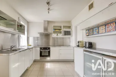 Maison à Verneuil-sur-Seine (78480)