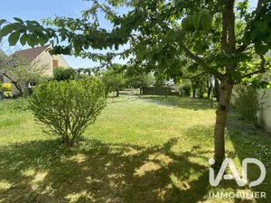 Terrain à bâtir à Chambry (77910)