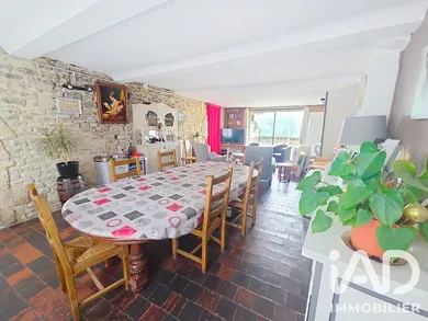 Maison de village à Tour-en-Bessin (14400)