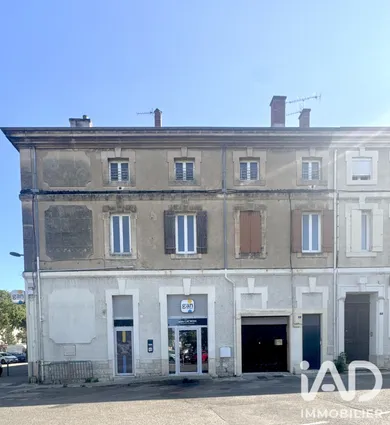 Appartement à Pont-Saint-Esprit (30130)