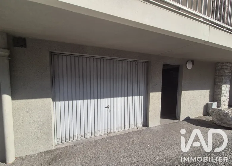 Parking 18 m² · à Annecy · 18,2 m² · 50 000 €