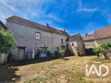 Maison de village à Le Malesherbois (45300)