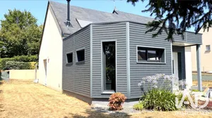 Pavillon à Argentré (53210)