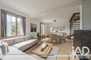 Maison traditionnelle à Vémars (95470)