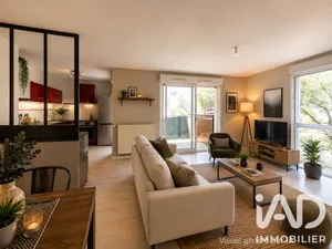 Apartment in Nantes (44300)