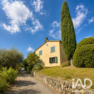 House in La Gaude (06610)