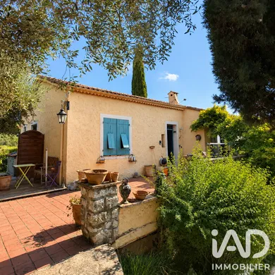 House in La Gaude (06610)