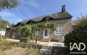Demeure à Saint-Michel-de-Montjoie (50670)