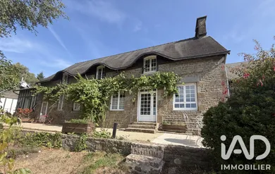 Demeure à Saint-Michel-de-Montjoie (50670)