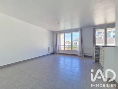 Appartement à Livry-Gargan (93190)