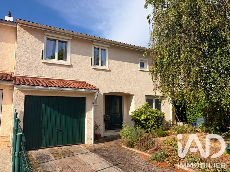 Maison 5 pièces 104 m² · à Condat-sur-Vienne · 104 m² · 175 000 €