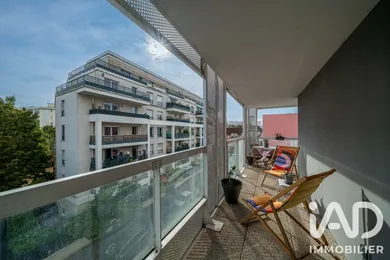 Apartment in Colombes (92700)