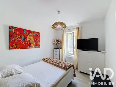 Appartement à Malaucène (84340)
