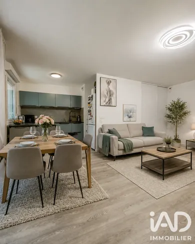 Apartment in Vaujours (93410)