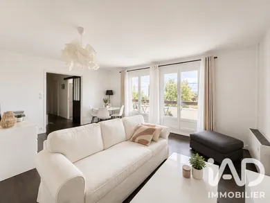 Appartement à Le Coudray-Montceaux (91830)