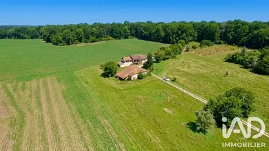 Maison de campagne à Cornille (24750)