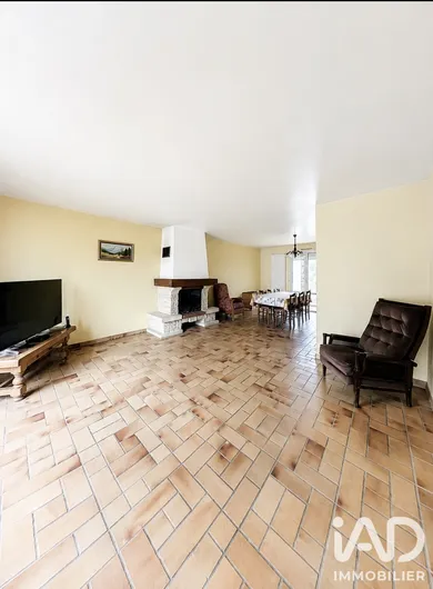 Traditional house in Ivry-sur-Seine (94200)