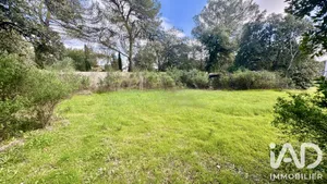 Terrain à bâtir à Nîmes (30900)