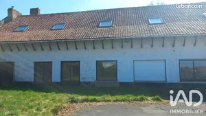 Maison à Caëstre (59190)