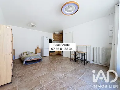 Studio à Paris (75010)