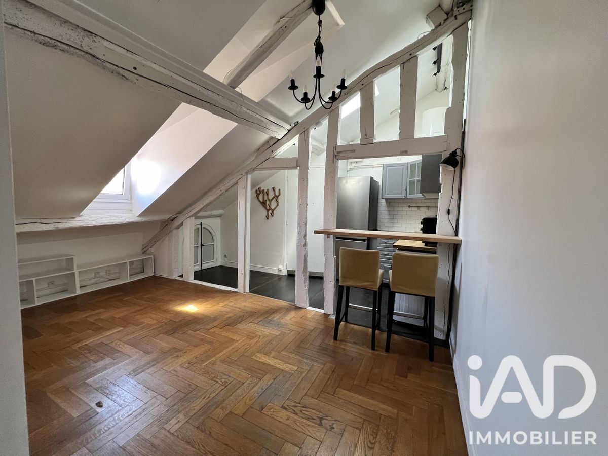 Appartement 2 pièces de 26 m² à Versailles (78000)