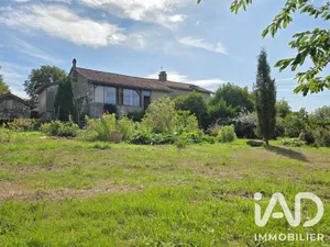 Maison traditionnelle à Gorses (46210)