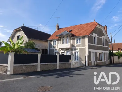 Townhouse in Chabris (36210)