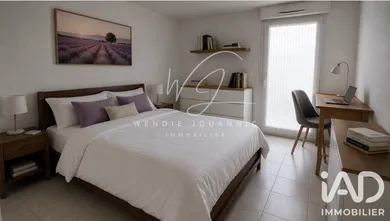 Apartment in Hyères (83400)