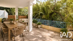 Appartement à Hyères (83400)