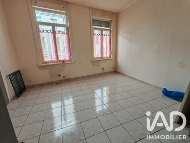 Immeuble à Raismes (59590)
