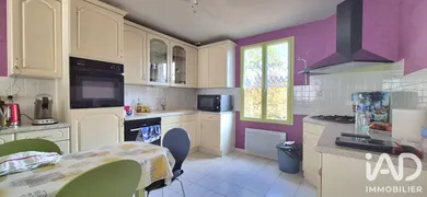 Maison traditionnelle à Villeneuve-les-Sablons (60175)